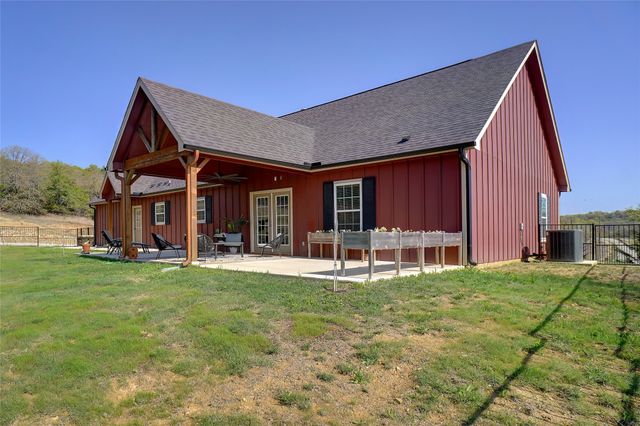 470 Ranchview Court, Bowie, TX 76230