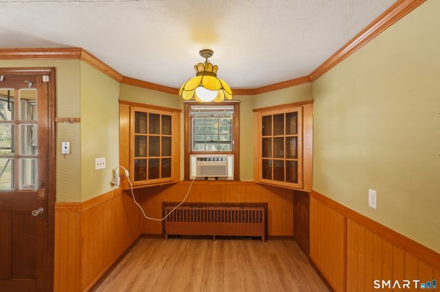 88 Englewood Avenue, West Hartford, CT 06110
