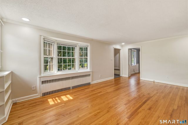 88 Englewood Avenue, West Hartford, CT 06110