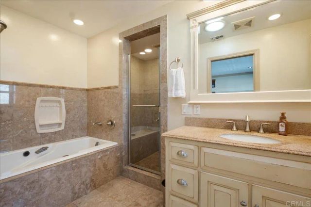 1186 E Lexington, El Cajon, CA 92019