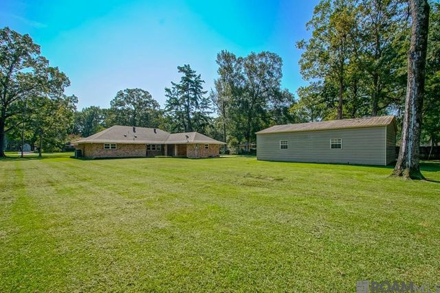 6407 Donnybrook Ave, Greenwell Springs, LA 70739