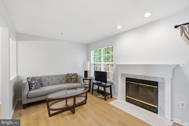 3210 FOREST RUN DR, District Heights, MD 20747