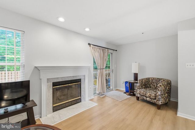 3210 FOREST RUN DR, District Heights, MD 20747