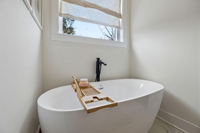 1395 Sawyer Cemetery Road, Signal Mountain, TN 37377