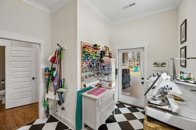 1395 Sawyer Cemetery Road, Signal Mountain, TN 37377