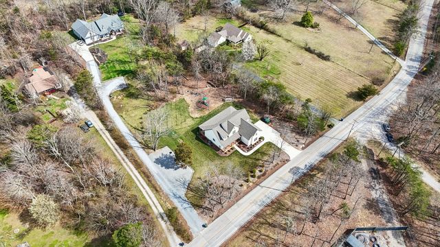 1395 Sawyer Cemetery Road, Signal Mountain, TN 37377