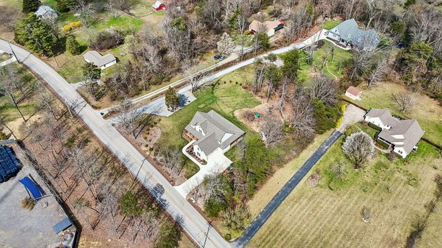 1395 Sawyer Cemetery Road, Signal Mountain, TN 37377