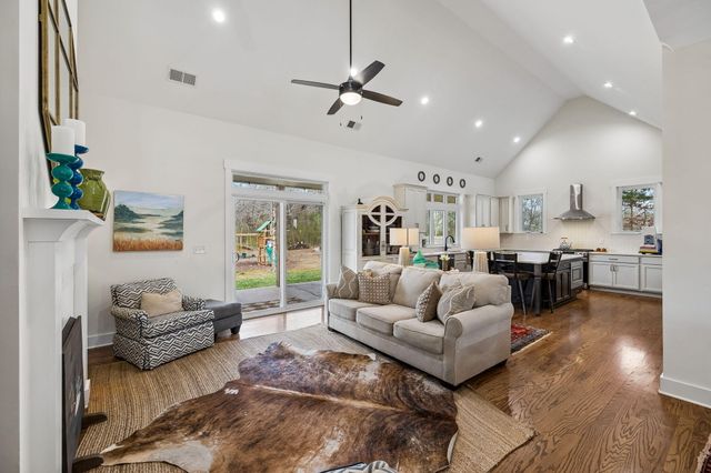 1395 Sawyer Cemetery Road, Signal Mountain, TN 37377