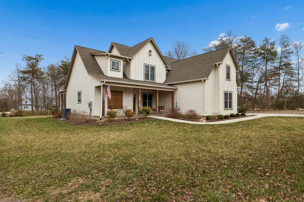 1395 Sawyer Cemetery Road, Signal Mountain, TN 37377