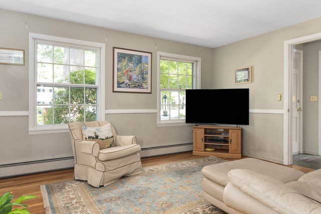 58 Sycamore Drive, East Greenwich, RI 02818