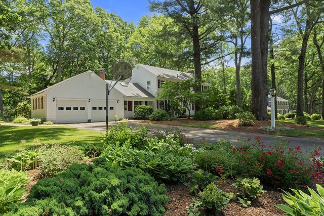 58 Sycamore Drive, East Greenwich, RI 02818