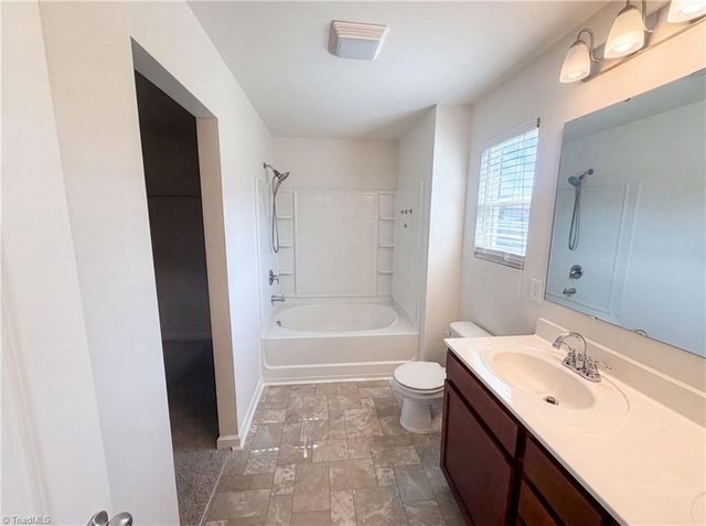 5138 Red Poll Drive, Greensboro, NC 27405