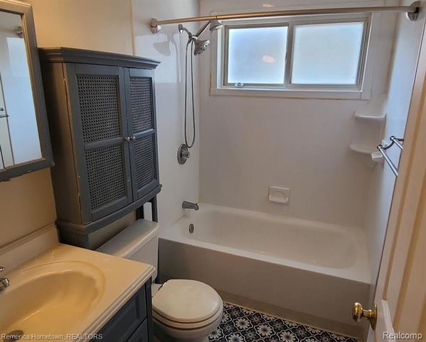 7297 Floral Street, Westland, MI 48185