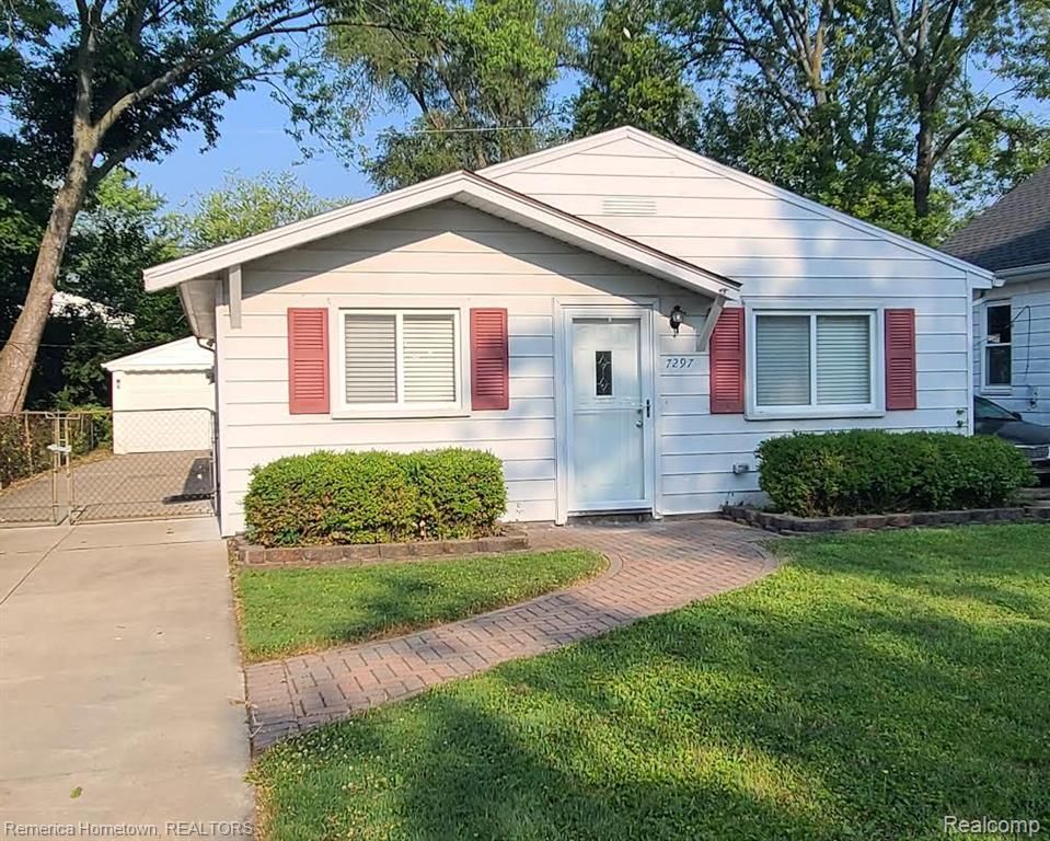 7297 Floral Street, Westland, MI 48185