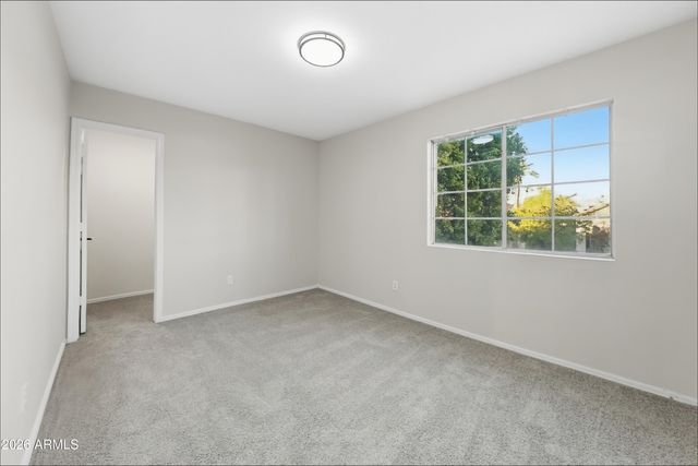 3357 E WINDSONG Drive, Phoenix, AZ 85048