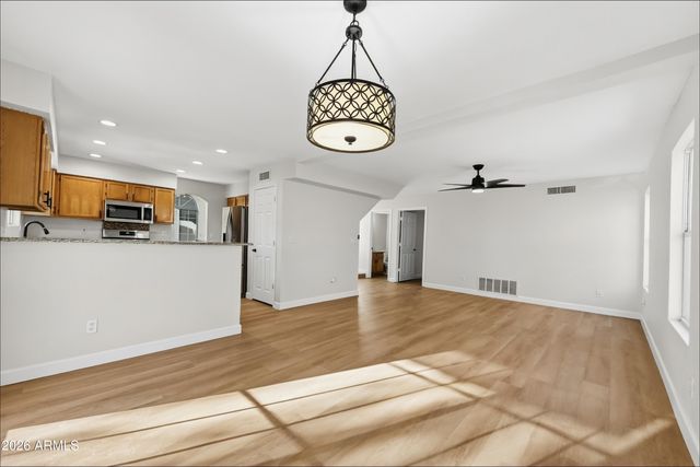 3357 E WINDSONG Drive, Phoenix, AZ 85048
