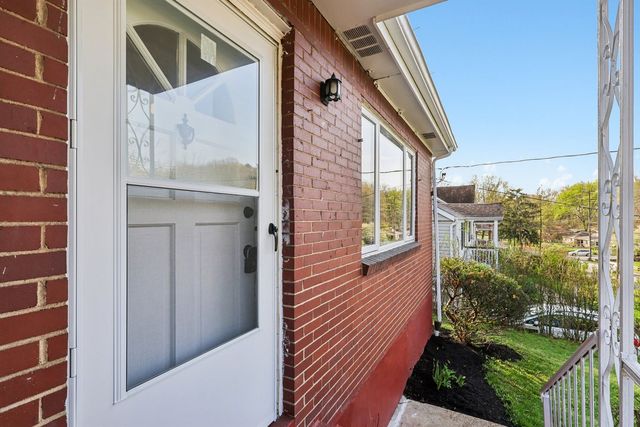 1885 Beulah ROAD, Churchill Boro, PA 15235