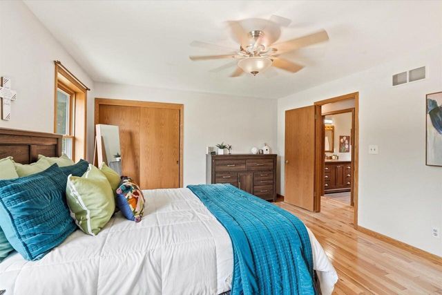 W140S7444 Settler WAY, Muskego, WI 53150