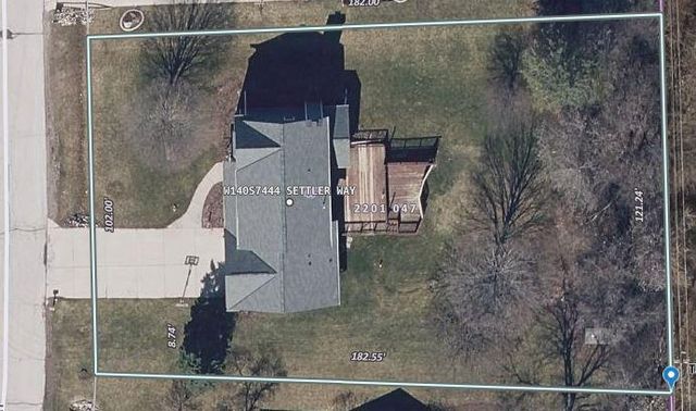 W140S7444 Settler WAY, Muskego, WI 53150