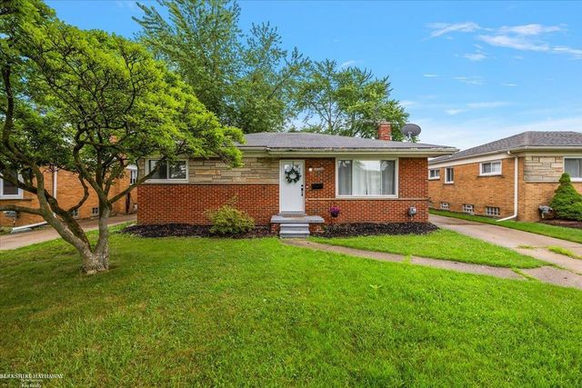 21400 Centennial Street, St Clair Shores, MI 48081