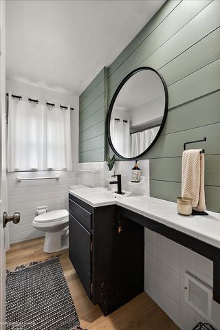 21400 Centennial Street, St Clair Shores, MI 48081