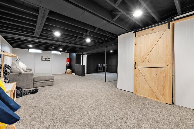 21400 Centennial Street, St Clair Shores, MI 48081