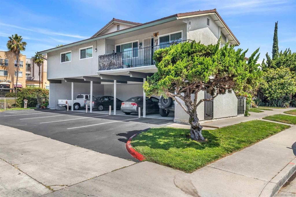 Image 23 of property listing at 514 Debra Pl, San Marcos, CA 92078
