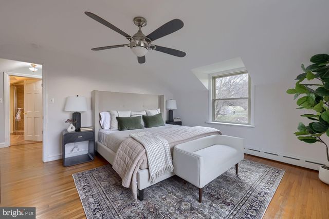 260 BLOSSOM HILL DR, Lancaster, PA 17601