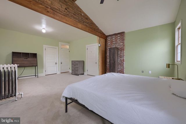 26 RACE AVE, Lancaster, PA 17603