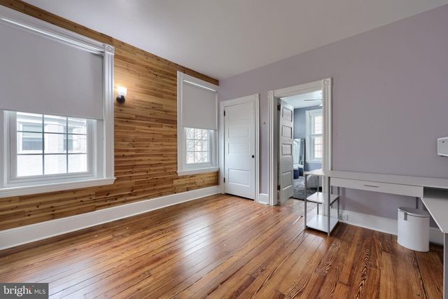 26 RACE AVE, Lancaster, PA 17603