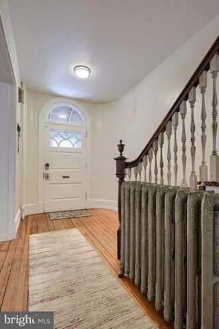 26 RACE AVE, Lancaster, PA 17603