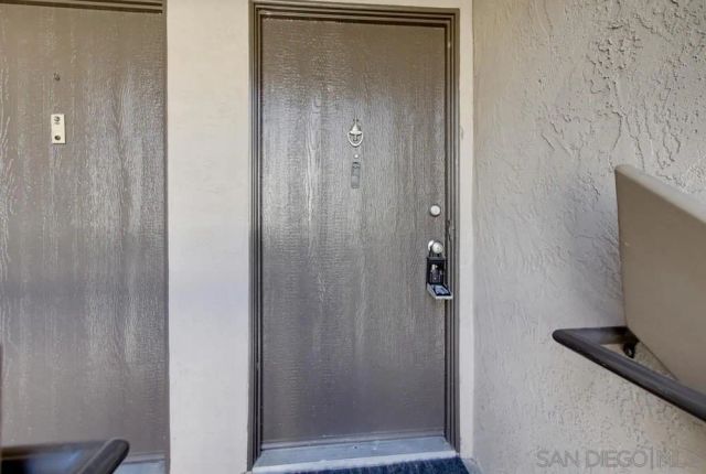 9849 Caminito Marlock 26, San Diego, CA 92131