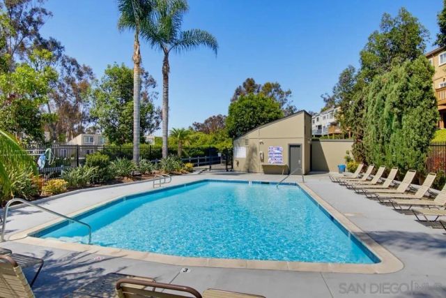 9849 Caminito Marlock 26, San Diego, CA 92131