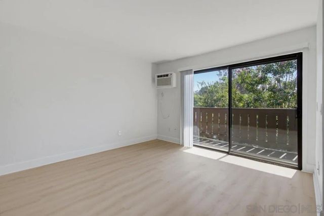 9849 Caminito Marlock 26, San Diego, CA 92131