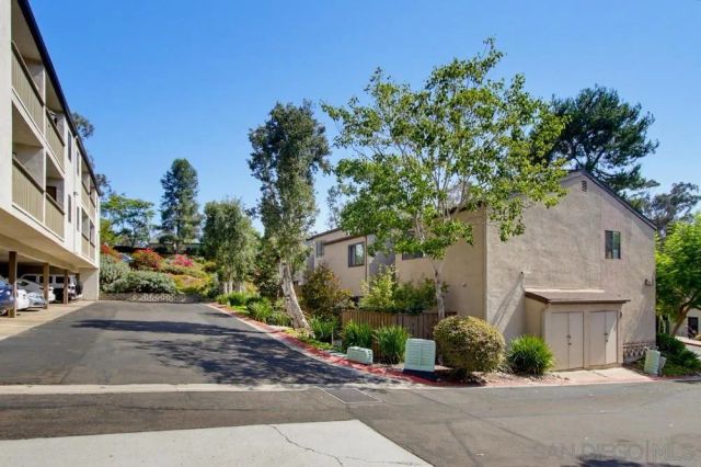 9849 Caminito Marlock 26, San Diego, CA 92131