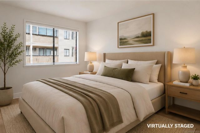 9849 Caminito Marlock 26, San Diego, CA 92131