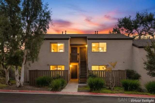 9849 Caminito Marlock 26, San Diego, CA 92131