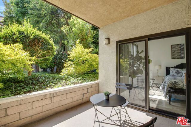 8707 Falmouth Avenue 101, Playa Del Rey (los Angeles), CA 90293