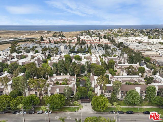 8707 Falmouth Avenue 101, Playa Del Rey (los Angeles), CA 90293