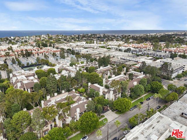 8707 Falmouth Avenue 101, Playa Del Rey (los Angeles), CA 90293