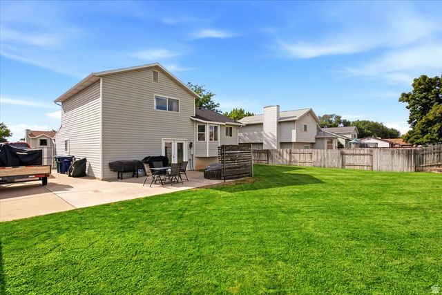 5042 S 3025 W, Roy, UT 84067