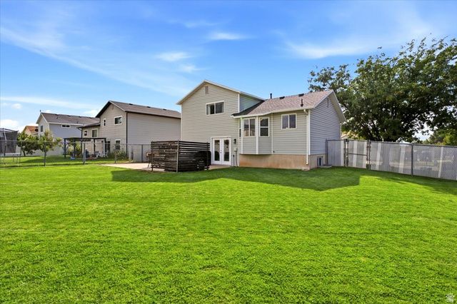 5042 S 3025 W, Roy, UT 84067