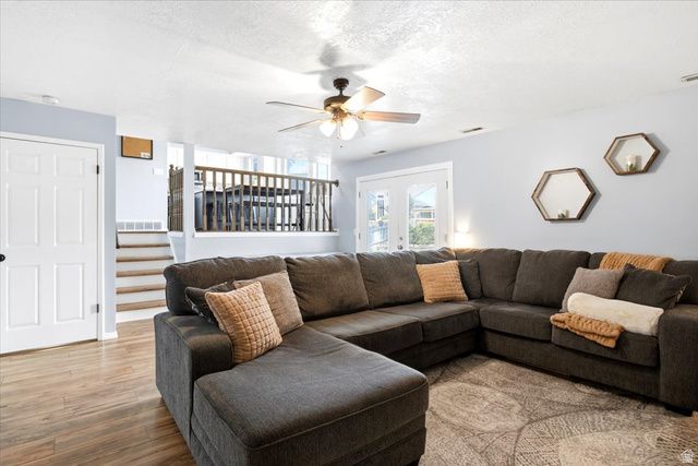 5042 S 3025 W, Roy, UT 84067