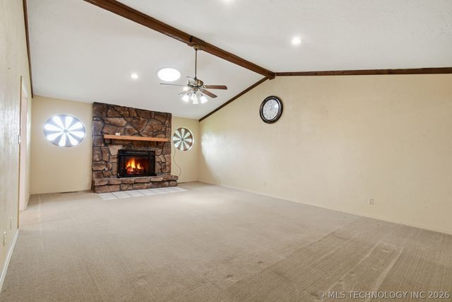 23734 S Southridge Drive, Claremore, OK 74019