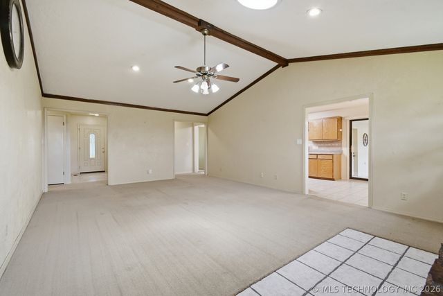 23734 S Southridge Drive, Claremore, OK 74019