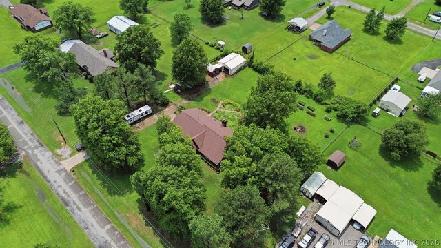 23734 S Southridge Drive, Claremore, OK 74019