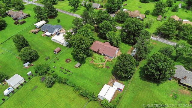 23734 S Southridge Drive, Claremore, OK 74019