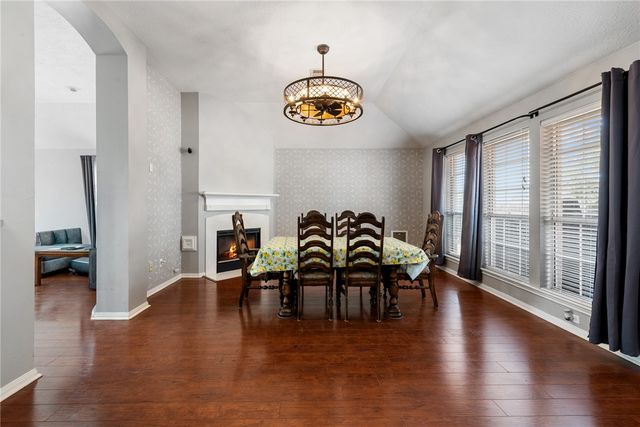 1721 Purple Martin Cove, College Station, TX 77845