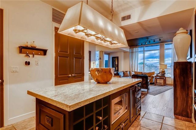 1820 Peachtree Street NW 811, Atlanta, GA 30309