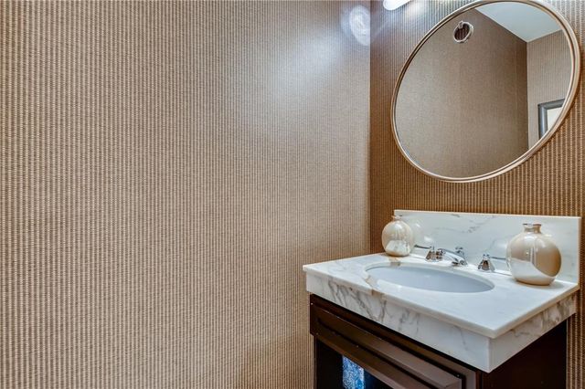 1820 Peachtree Street NW 811, Atlanta, GA 30309